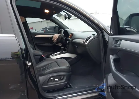 2013 Audi Q5 3.0T Premium Plus z USA, uszkodzony, nr VIN WA1DGAFP9DA025612